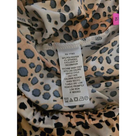 Women's Betsey Johnson Leopard Animal Print Pajama Lounge Set Cami Tank and Shor - Picture 4 of 10